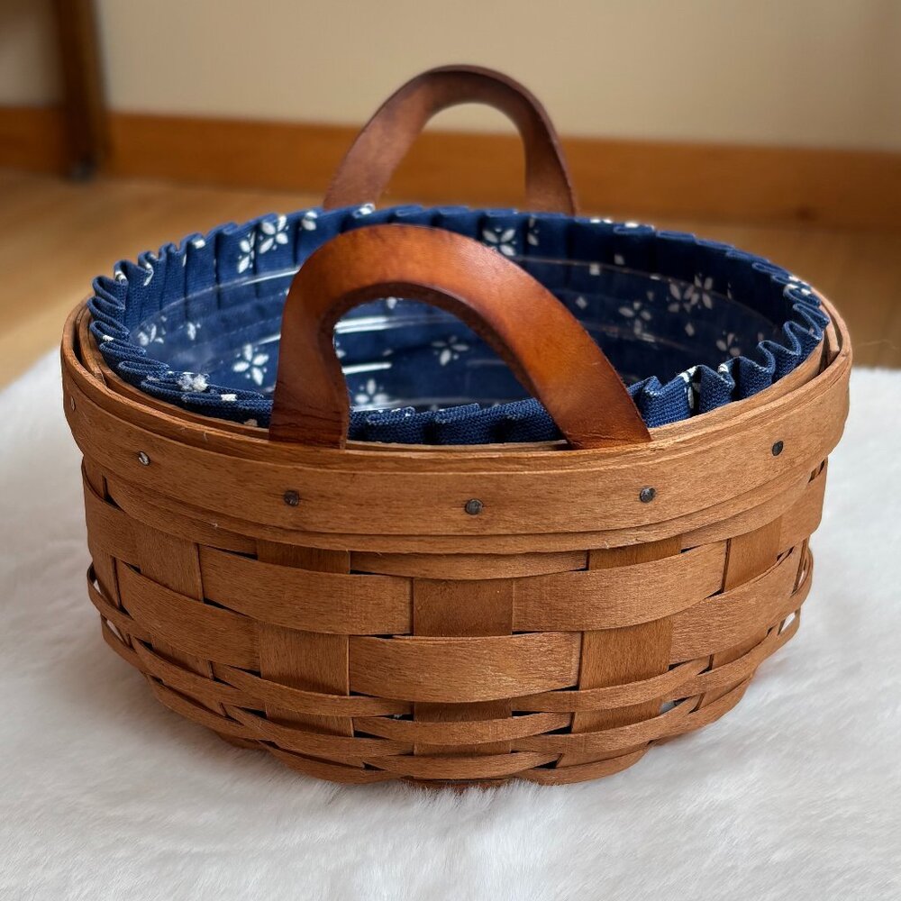 Longaberger Vintage Classic Brown Button Basket W/Plastic Protector & Blue Liner - Picture 2 of 16